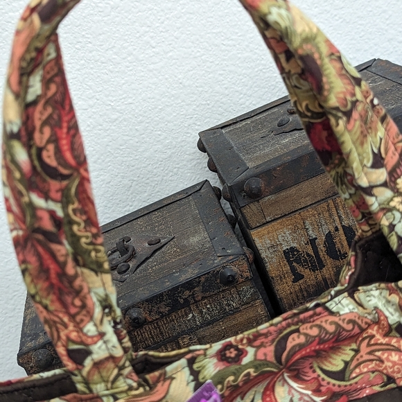 Hand Crafted Bingo/Tote Bag Beautiful Leaf Pattern 100% Cotton - Picture 5 of 7